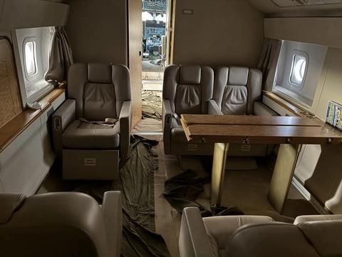 Открыть на весь экран Ан-74ТК-100С 1